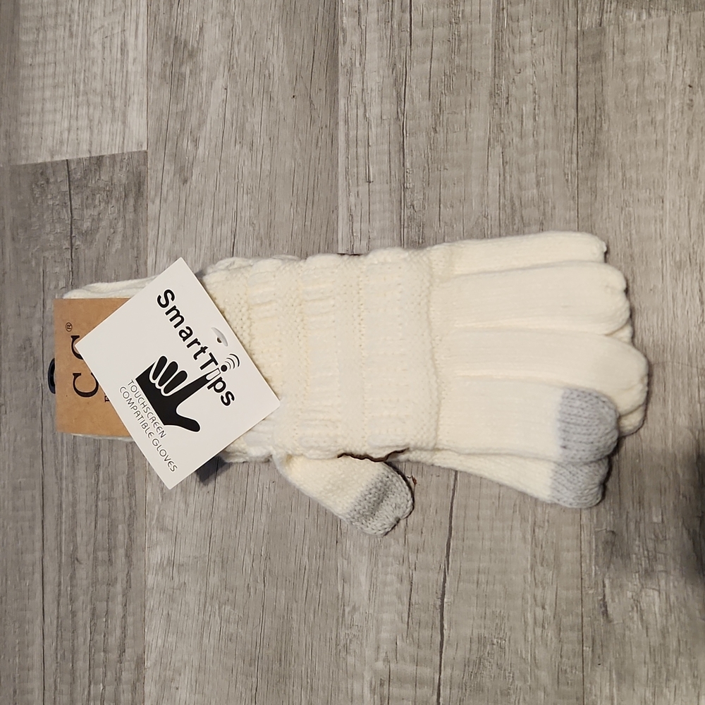 Solid Cable Knit CC Gloves